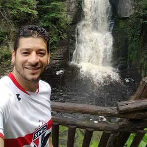 Meet your Posher, Cesar